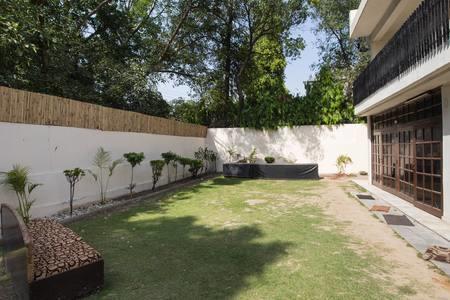 Antilia Villa New Delhi Exterior photo